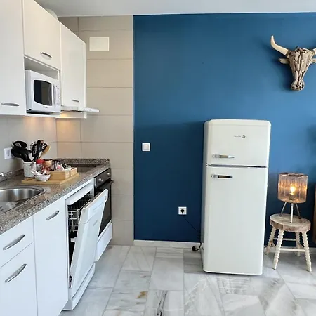 Primera Linea Playa 1 Bed Costaoro * Torrox